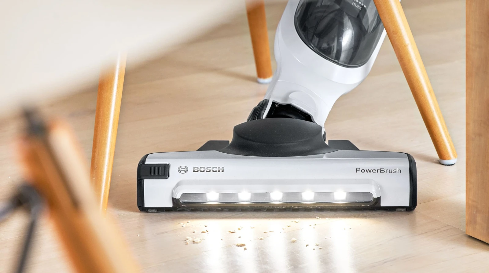 odkurzacz-pionowy-bosch-serie-4-bbh3all28-elektroszczotka.jpg