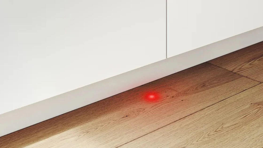 zmywarka-bosch-serie-2-spv2hkx42e-glowne-zdjecie-infolight.jpg