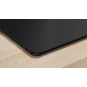 plyta indukcyjna zintegrowana z okapem bosch serie 4 pvs81ab16e krawedz